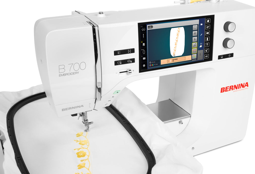 Bernina 700E