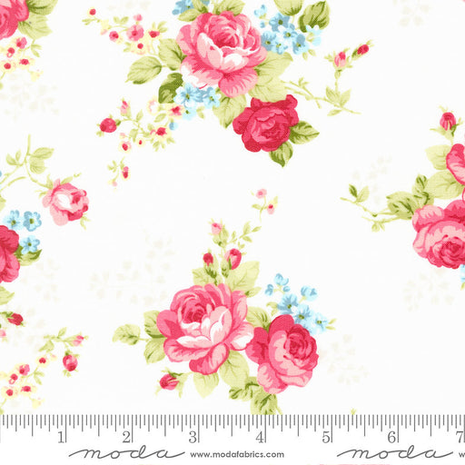 Ellie Off White 18760 11 by Brenda Riddle for Moda Fabrics