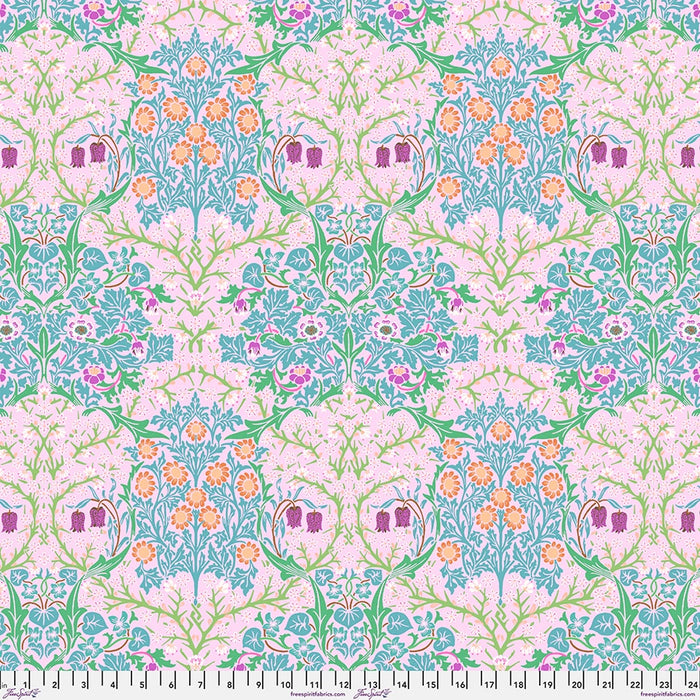 Blackthorn Pink fabric || Kaffe x Morris & Co.