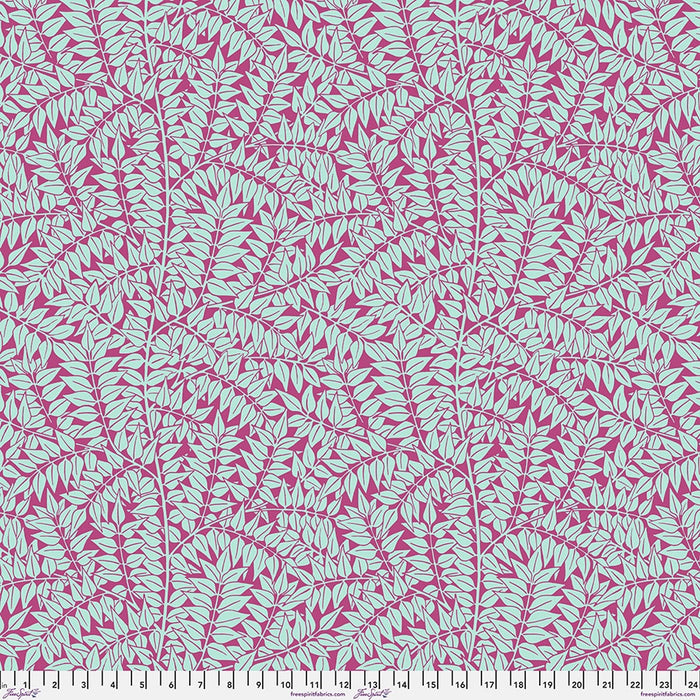 Branches Magenta fabric || Kaffe x Morris & Co.