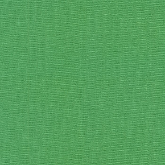 Leaf Kona Cotton solid quilting fabric by Robert Kaufman. 100% cotton fabric in a green color.