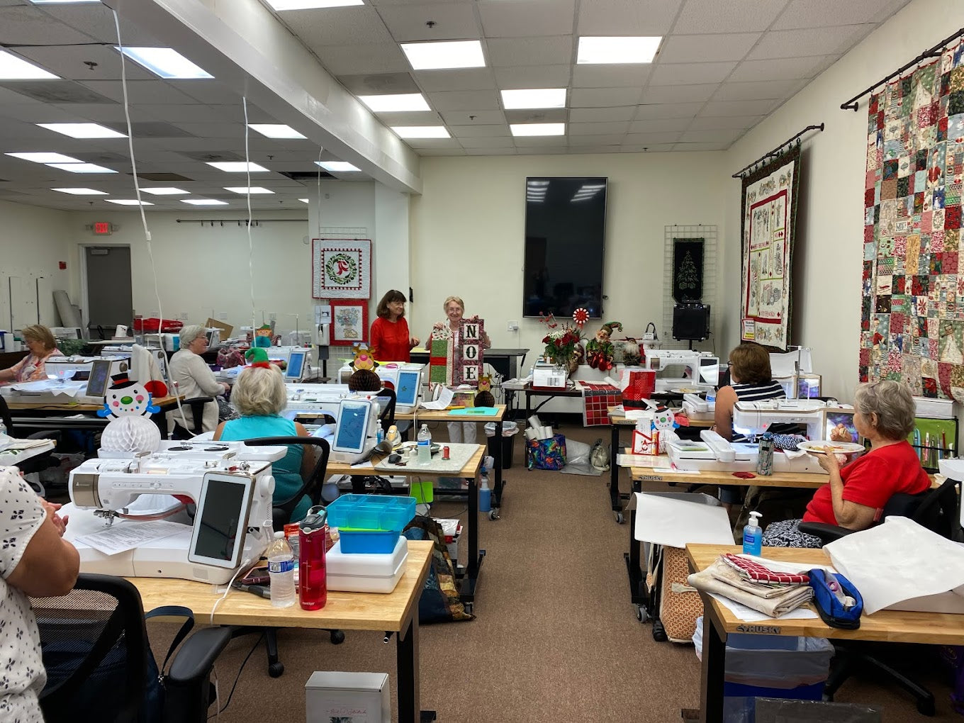 Sewing class in Naples near me